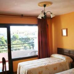 Отель Hostal Sorbas комната для гостей фото 3