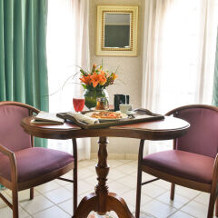 Hotel Plaza Del Libertador в номере