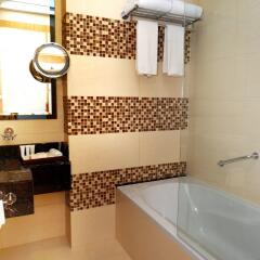 Copthorne Hotel Sharjah ванная