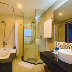 Отель Mondial Hotel Hue Вьетнам, Хюэ - отзывы, цены и фото номеров - забронировать отель Mondial Hotel Hue онлайн ванная фото 2