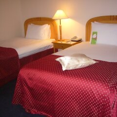 Отель Ramada by Wyndham Sofia City Center Болгария, София - 4 отзыва об отеле, цены и фото номеров - забронировать отель Ramada by Wyndham Sofia City Center онлайн комната для гостей фото 3