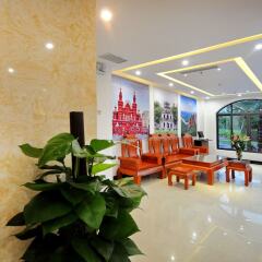 Отель Crown Nguyen Hoang Hotel Вьетнам, Нячанг - отзывы, цены и фото номеров - забронировать отель Crown Nguyen Hoang Hotel онлайн интерьер отеля фото 3