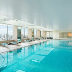 Отель The Prince Gallery Tokyo Kioicho, A Luxury Collection Hotel Япония, Токио - отзывы, цены и фото номеров - забронировать отель The Prince Gallery Tokyo Kioicho, A Luxury Collection Hotel онлайн бассейн фото 3