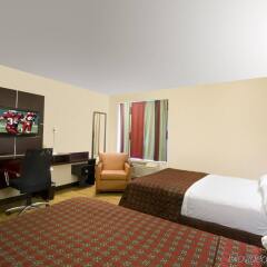 Отель Red Roof Inn PLUS+ Columbus Downtown - Convention Center США, Колумбус - отзывы, цены и фото номеров - забронировать отель Red Roof Inn PLUS+ Columbus Downtown - Convention Center онлайн комната для гостей фото 3