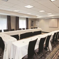 Отель La Quinta Inn & Suites Dallas North Central фото 2
