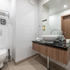 Отель P&O Apartments Oxygen Wronia 4 Польша, Варшава - отзывы, цены и фото номеров - забронировать отель P&O Apartments Oxygen Wronia 4 онлайн ванная