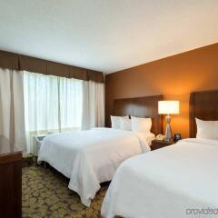 Отель Hilton Garden Inn Orlando at SeaWorld комната для гостей фото 5