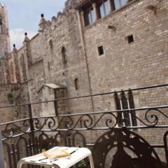 Отель The Moods Catedral Hostal Boutique Испания, Барселона - отзывы, цены и фото номеров - забронировать отель The Moods Catedral Hostal Boutique онлайн балкон