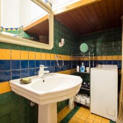 Отель Ideally located flat for 4 ppl-Acropolis Афины ванная фото 2