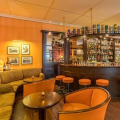 Отель Ringhotel Warnemünder Hof гостиничный бар
