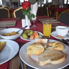 WEStay at the Grand Nyaung Shwe Hotel питание
