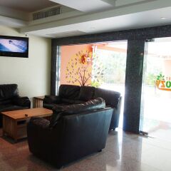 Отель Phuket Ecozy Hotel Таиланд, Пхукет - отзывы, цены и фото номеров - забронировать отель Phuket Ecozy Hotel онлайн интерьер отеля фото 2