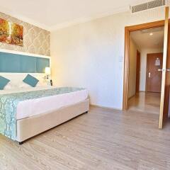Отель Heaven Beach Resort & Spa - All Inclusive - Adults Only Сиде комната для гостей