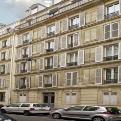 Отель My Flat in Paris - 17th Франция, Париж - отзывы, цены и фото номеров - забронировать отель My Flat in Paris - 17th онлайн