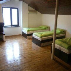 Отель Ivory Tower Hostel Болгария, София - отзывы, цены и фото номеров - забронировать отель Ivory Tower Hostel онлайн комната для гостей фото 5
