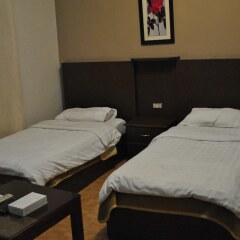 Alballouti Hotel Suites Амман комната для гостей фото 18