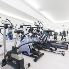Hotel Cala Fornells фитнесс-зал