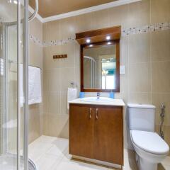 Отель Lydias Beach House Кипр, Авгору - отзывы, цены и фото номеров - забронировать отель Lydias Beach House онлайн ванная фото 2