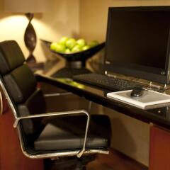 Отель Embassy Suites Fort Worth - Downtown интерьер отеля
