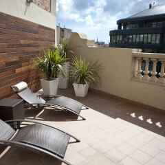 Апартаменты Serennia Apartments Ramblas-Pl.Catalunya бассейн