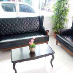 Add Plus Hotel & Spa фитнесс-зал