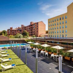 Hotel Sercotel Alcalá 611 бассейн