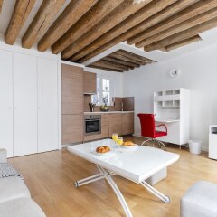 Апартаменты Mabillon - St Germain des Pres Apartment Париж комната для гостей фото 2