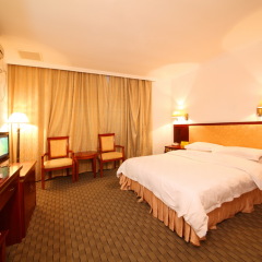 Bao Li Feng Hotel комната для гостей