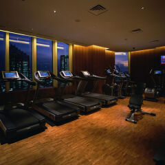 Отель Hyatt Regency Tokyo Токио фитнесс-зал фото 2