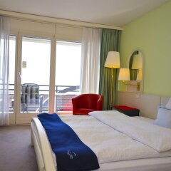 Seehotel Riviera at Lake Lucerne in Gersau, Switzerland from 220$, photos, reviews - zenhotels.com guestroom