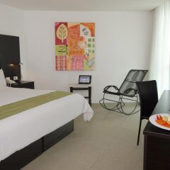 Отель Wyndham Garden Guadalajara Acueducto в номере фото 2