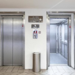 Globus Hotel вид на фасад фото 2