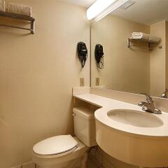 SureStay Plus Hotel by Best Western Houston Medical Center ванная