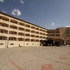 Hotel Yiltok Аванос парковка