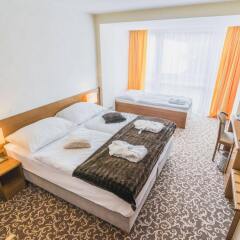 Kontakt Wellness Hotel комната для гостей фото 2