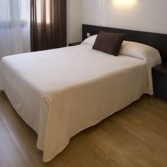 Отель Compostela Suites Apartments Испания, Мадрид - - забронировать отель Compostela Suites Apartments, цены и фото номеров комната для гостей фото 3