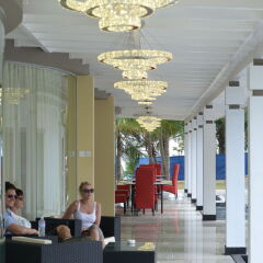 Ceylon Sea Hotel интерьер отеля