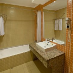 Отель Alfagar Village Португалия, Албуфейра - отзывы, цены и фото номеров - забронировать отель Alfagar Village онлайн ванная