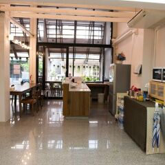 Zen Hostel Tiger Shrine 2 Бангкок питание
