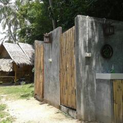 Отель The Earth House сауна