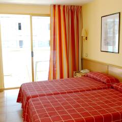 Отель 4R Hotel Playa Margarita Испания, Салоу - отзывы, цены и фото номеров - забронировать отель 4R Hotel Playa Margarita онлайн комната для гостей
