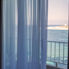 Отель AX │ Sunny Coast Resort & Spa Мальта, Каура - 1 отзыв об отеле, цены и фото номеров - забронировать отель AX │ Sunny Coast Resort & Spa онлайн комната для гостей фото 5