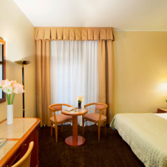 Отель Starhotels Majestic комната для гостей