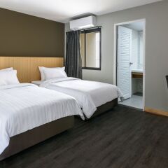 Travelier Hostel Бангкок комната для гостей фото 2