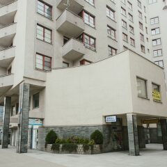 Отель Lucka Rooms - California Dreaming B24.2 Польша, Варшава - отзывы, цены и фото номеров - забронировать отель Lucka Rooms - California Dreaming B24.2 онлайн вид на фасад
