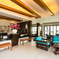 Отель Baan Karon Resort интерьер отеля