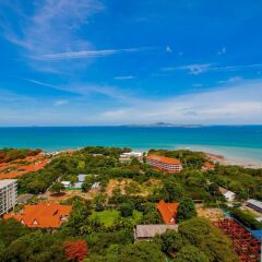 Отель The View Cosy Beach by Pattaya Sunny Rentals пляж фото 2
