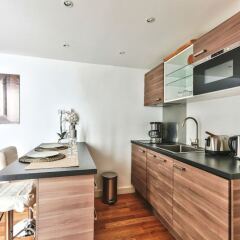 Отель Love Nest in Saint Germain Париж в номере фото 2