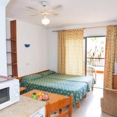 Отель Apartamentos Sol Romantica комната для гостей фото 5