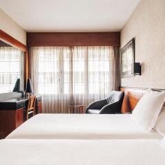 Hotel Derby Barcelona Барселона комната для гостей фото 2